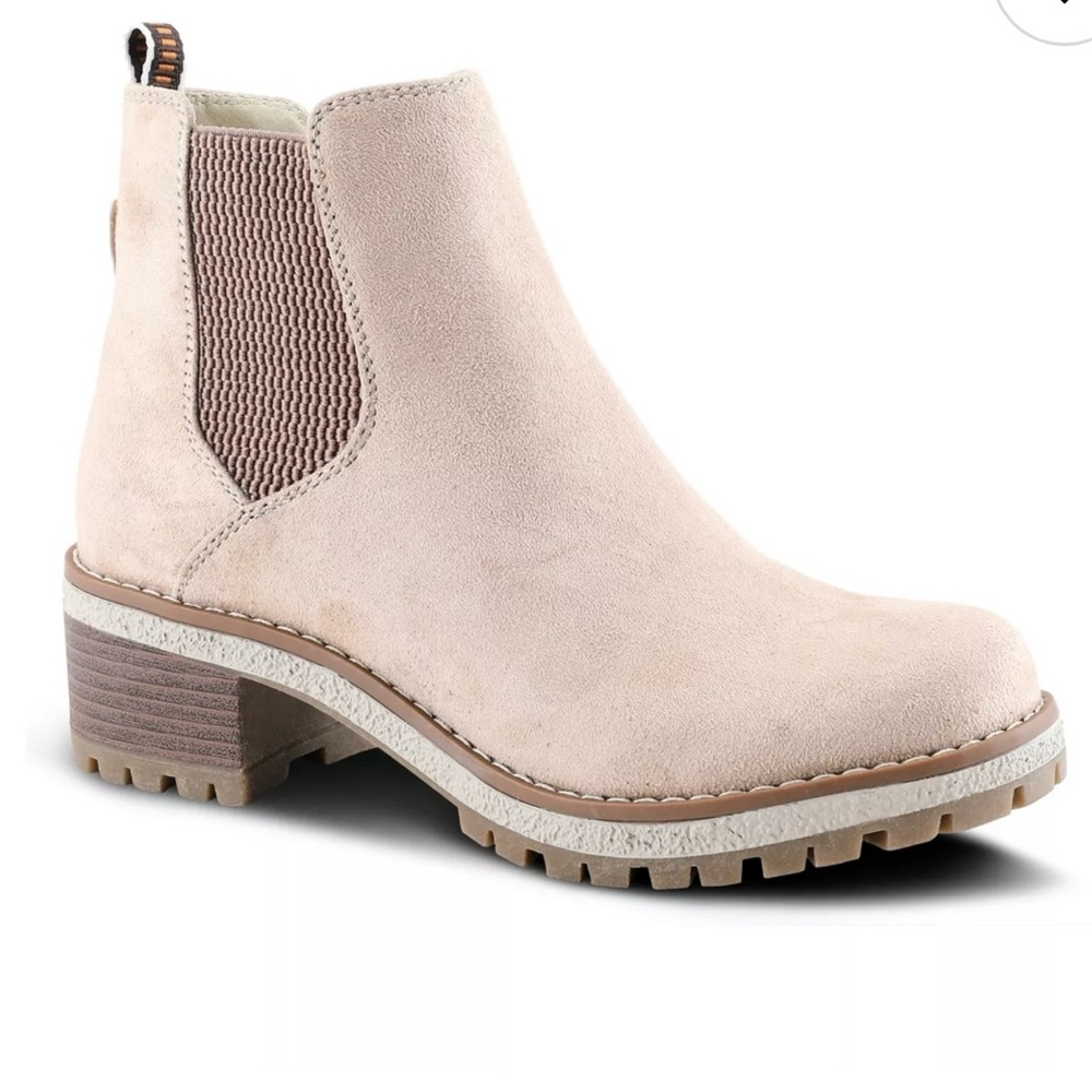 Elegant Beige Ankle Booties